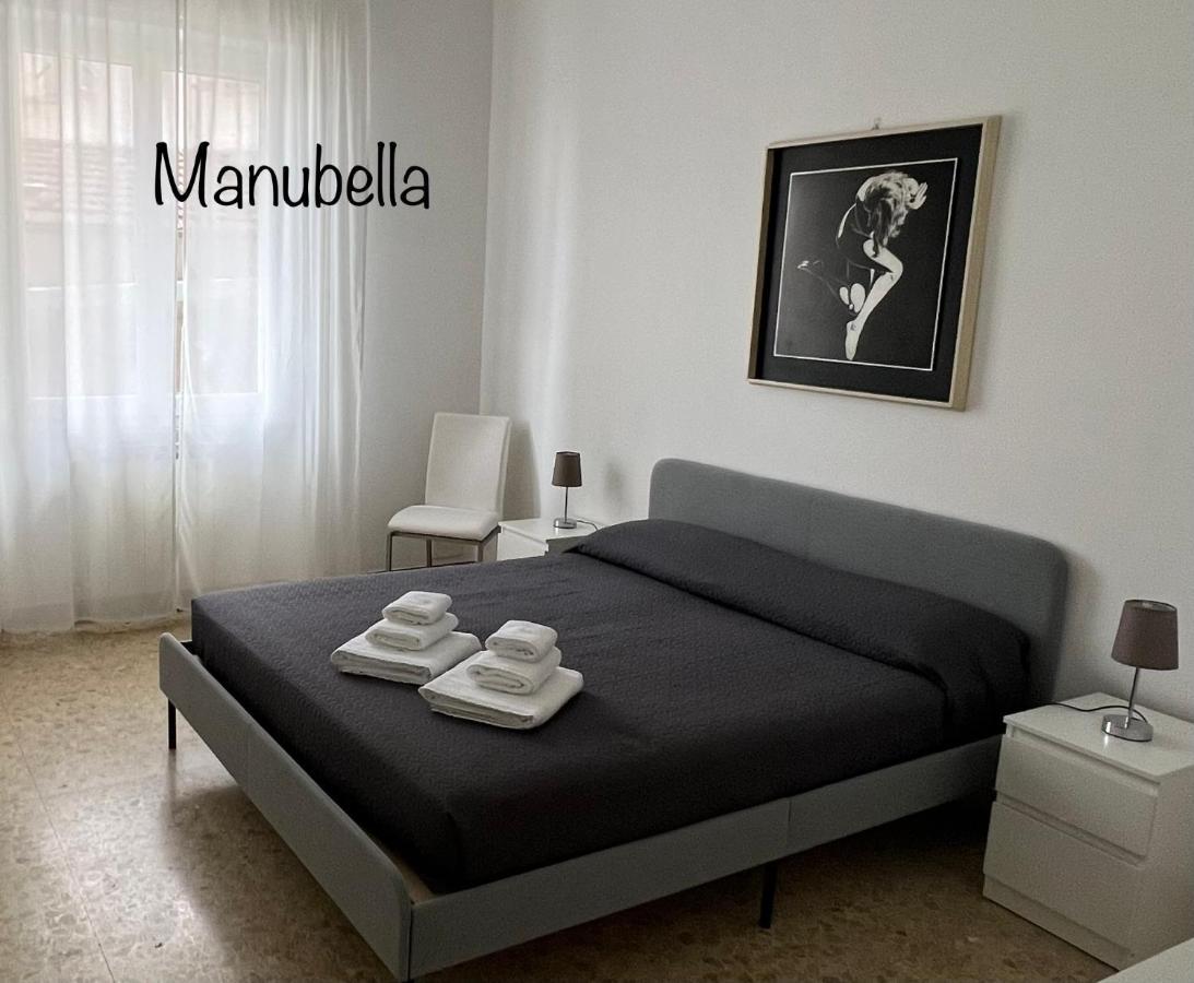 Manubella Appartamento 5 Vani Con Giardino La Spezia Eksteriør bilde